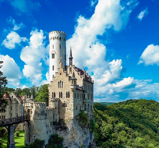 الحياة في ألمانيا: دليل شامل للعيش والاستقرار في قلب أوروبا